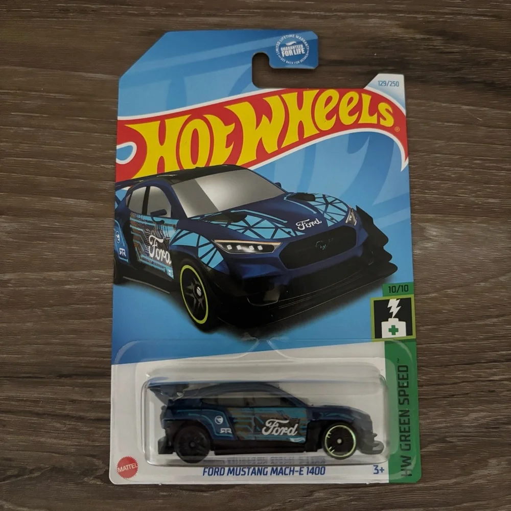 Ford Mustang Mach-E‎ 1400 Hot Wheels Treasure Hunt (TH)